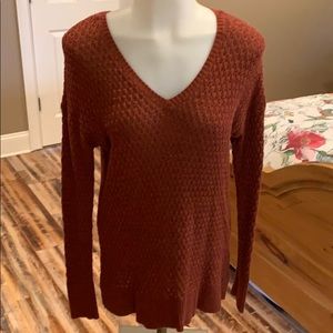 American Eagle Rust colored Sweater size small